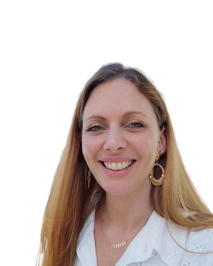 Alicia C., Support Client
